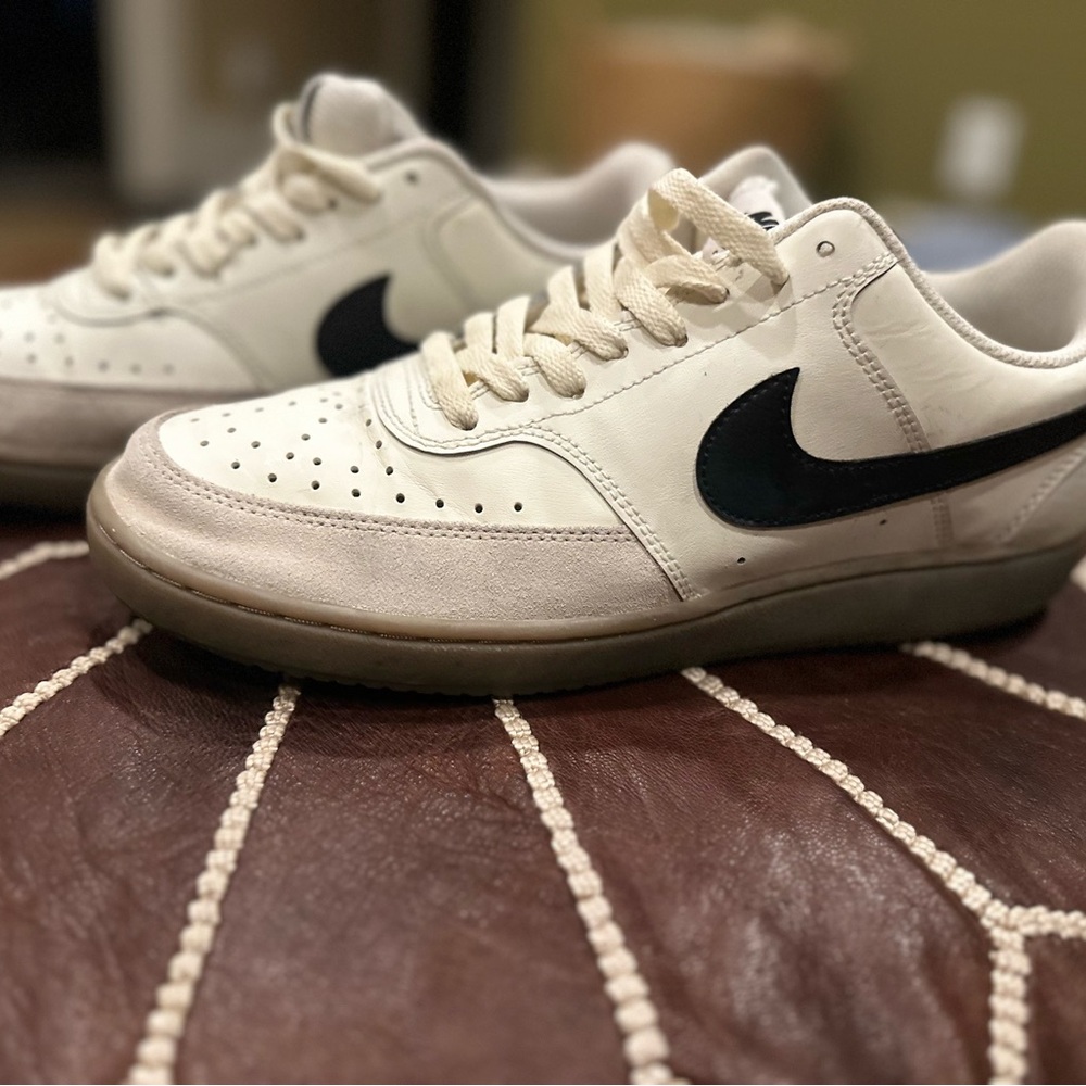 Nike Classic HighTop Leather Sneakers Men's 8.5 EUC